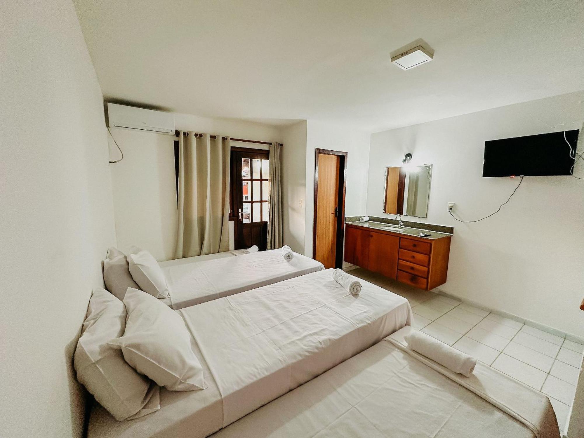 Casas No Residencial Mont Sinai Com 2 Ou 3 (adults Only) * Porto Seguro