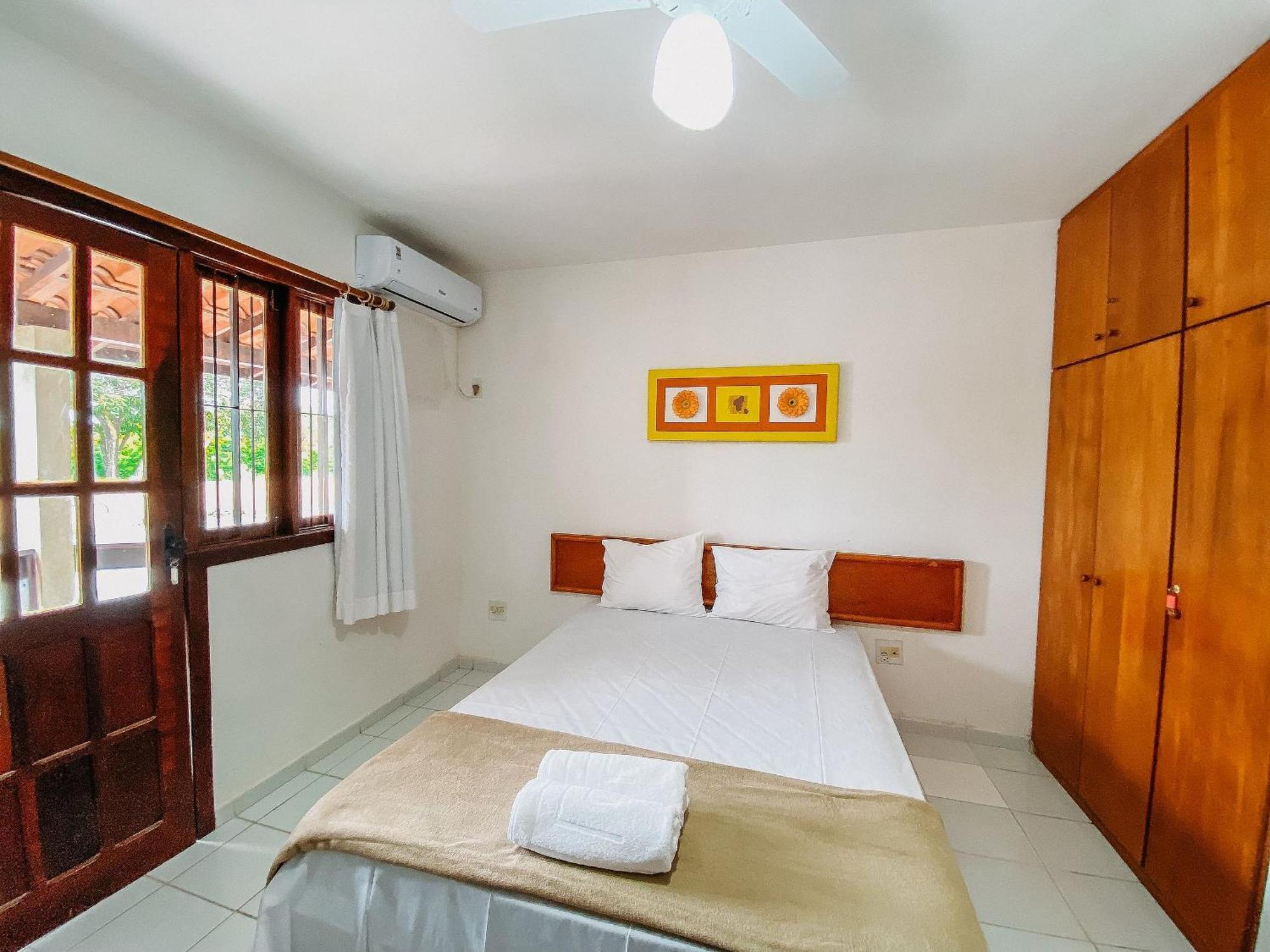 Casas No Residencial Mont Sinai Com 2 Ou 3 (adults Only) *